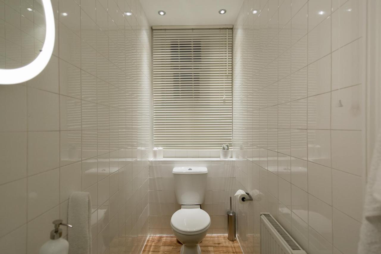St. Lukes View, Shoreditch, By The Design Traveller London Exterior photo
